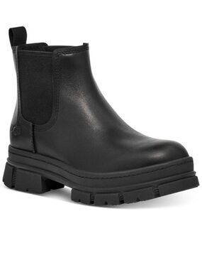 UGG Black Chelsea Lug Boot - NWOT